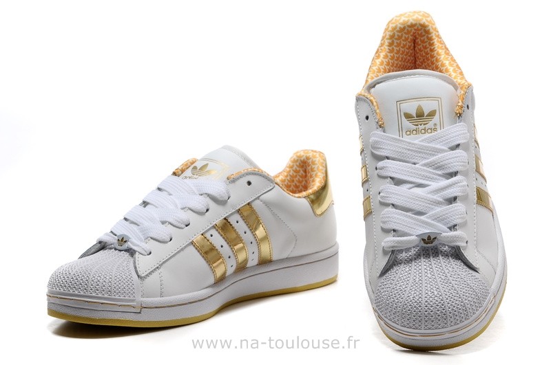 chaussure adidas original pas cher